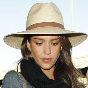 Beauty Police: Jessica Alba Schools Us on How to Look Amazing While ...