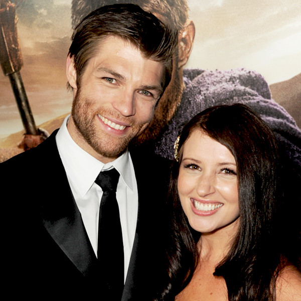 Spartacus Star Liam McIntyre Is Married! - E! Online - UK