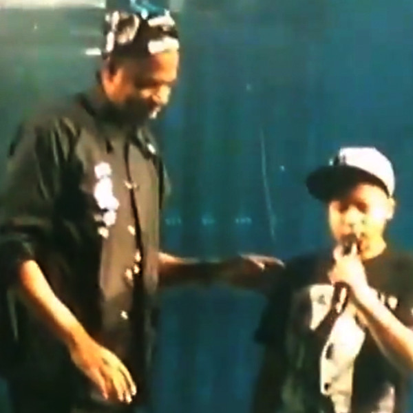 Jay Z invites 12-year-old fan onstage for rap session [VIDEO] 