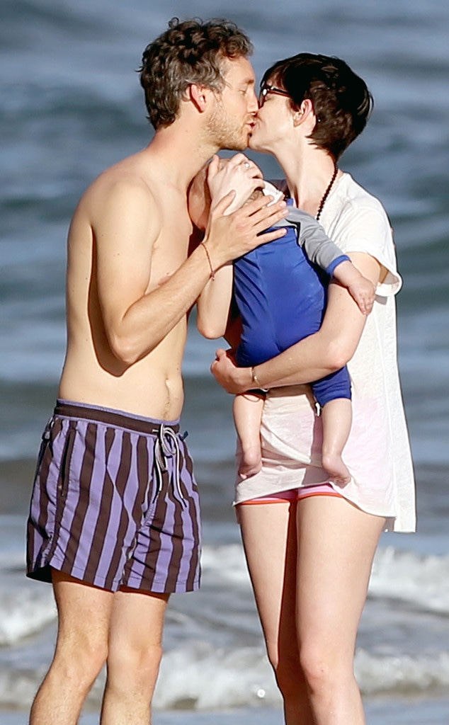 Anne Hathaway, Adam Shulman, Baby