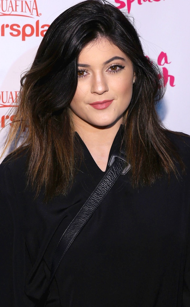 Kylie Jenner Hair Color  Kylie Jenner Short Black Hair  Teen Vogue