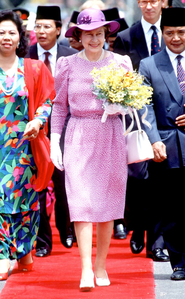 1989 from Queen Elizabeth II's Royal Style Through the Years | E! News