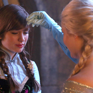 Once Upon a Time Is Letting Frozen Go...But Can Elsa, Anna and Kristoff ...