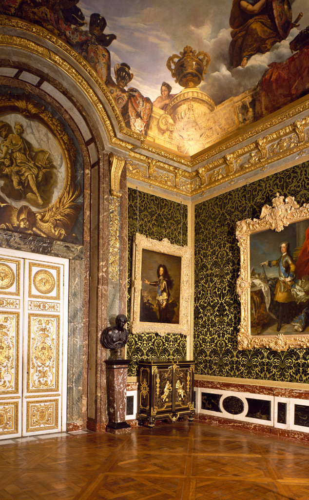 Bassin de latone (latona fountain) at château de versaille… Inside France’s Palace of Versailles—See Pics! | E! News