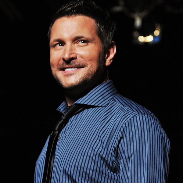 Country Singer Ty Herndon Comes Out As Gay E Online 8533