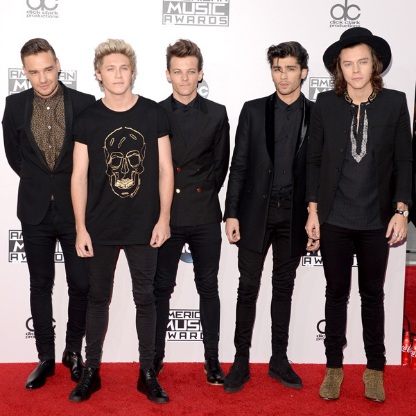 Zayn Malik Leaves One Direction After Five Years E Online