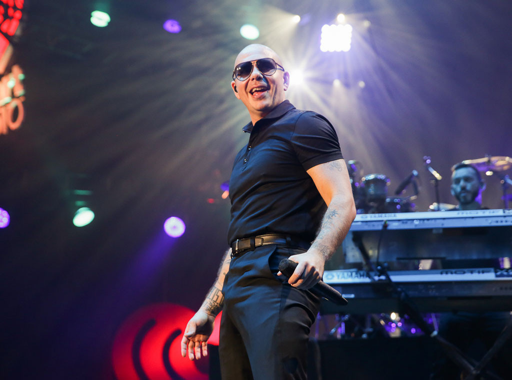 Pitbull from Musicians Performing Live on Stage | E! News