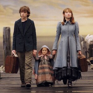 Netflix Is Turning Lemony Snicket's A Series Of Unfortunate Events ...