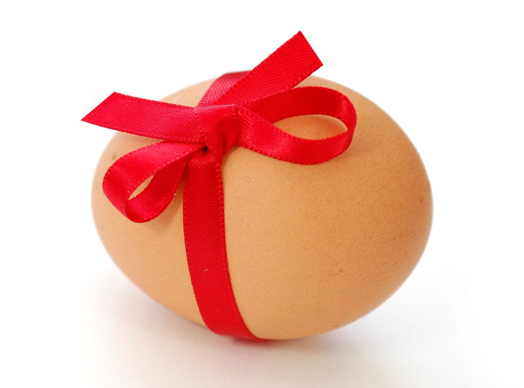 Shoplifting Eggs, Police officer gifts