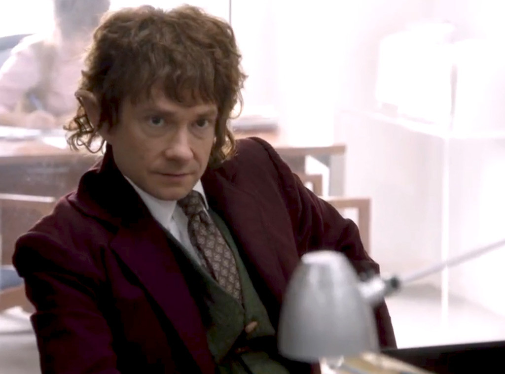 Martin Freeman Hosts Snl Stars In The Hobbit The Office Mash Up Sketch