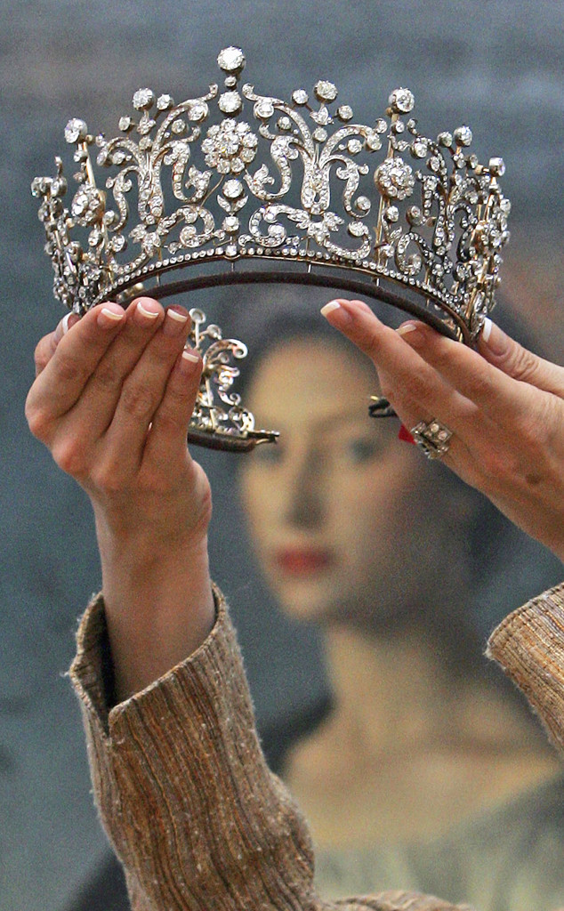 Poltimore Tiara From Stunning Royal Jewels From All Over The World E News 
