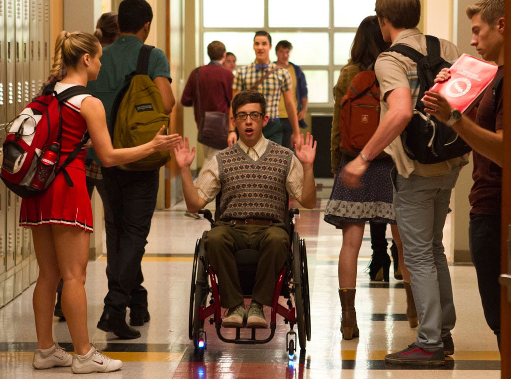 Artie Getting Some High-Five Support from Kitty from Glee First Look ...