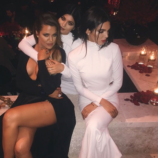 Kendall Jenner, Kylie Jenner, Khloe Kardashian, Christmas Eve