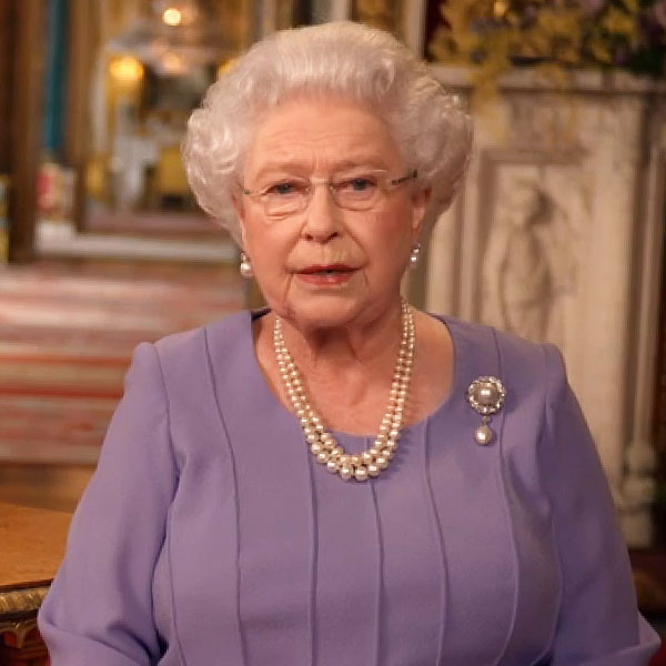 Queen Elizabeth II Mentions Game of Thrones in Christmas ...