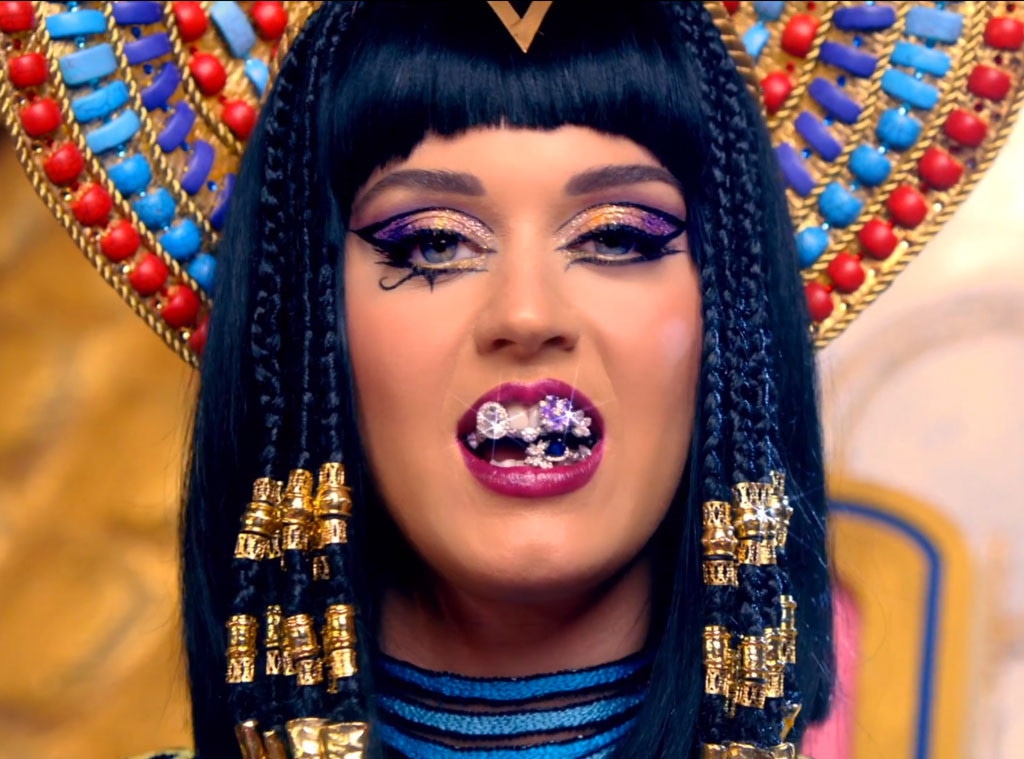 Katy Perry Dark Horse Video