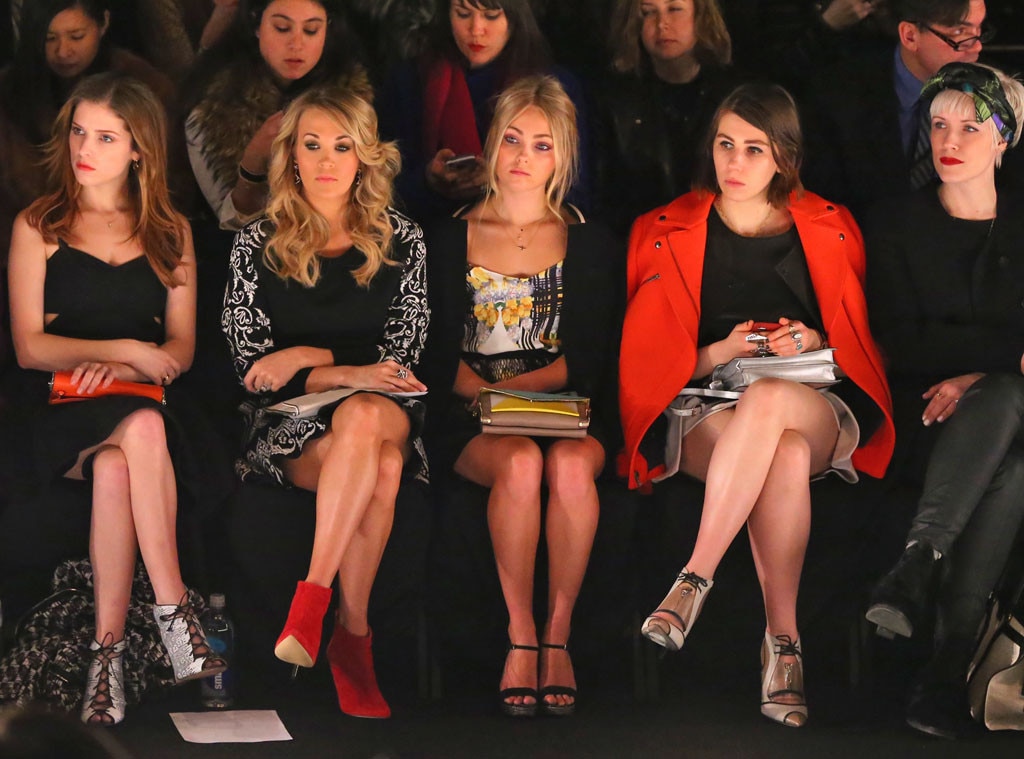 Anna Kendrick, Carrie Underwood, AnnaSophia Robb & Zosia Mamet from ...