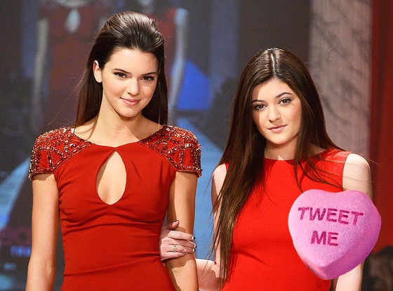 kylie jenner valentines day love hearts