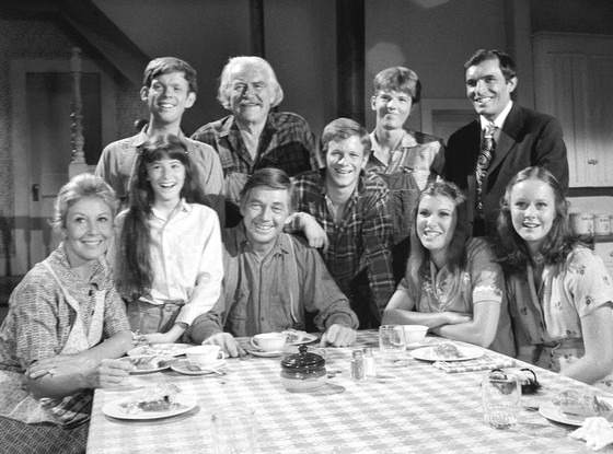 The Waltons' Ralph Waite Dead at 86; Actor Played Family Patriarch John ...