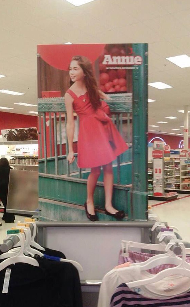 Target Ad, Annie
