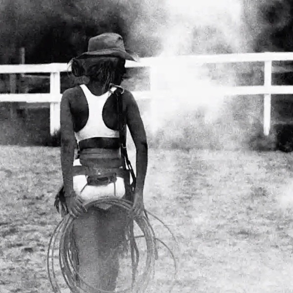 Beyoncé Releases Drunk In Love Remix With Kanye West E News 1926
