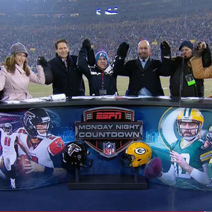 Suzy Kolber, Monday Night Countdown Crew Pay Emotional Tribute to ...