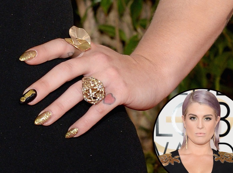 Kelly Osbourne Manicure Golden Globes