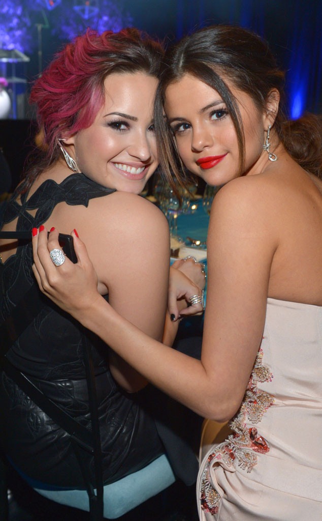 Demi Lovato And Selena Gomez Photographed Together For The First Time