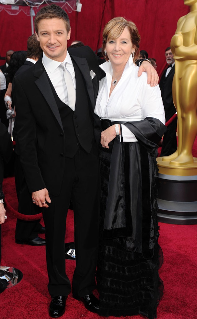 Jeremy Renner, Mother, Valerie Cearley, Oscars 2010