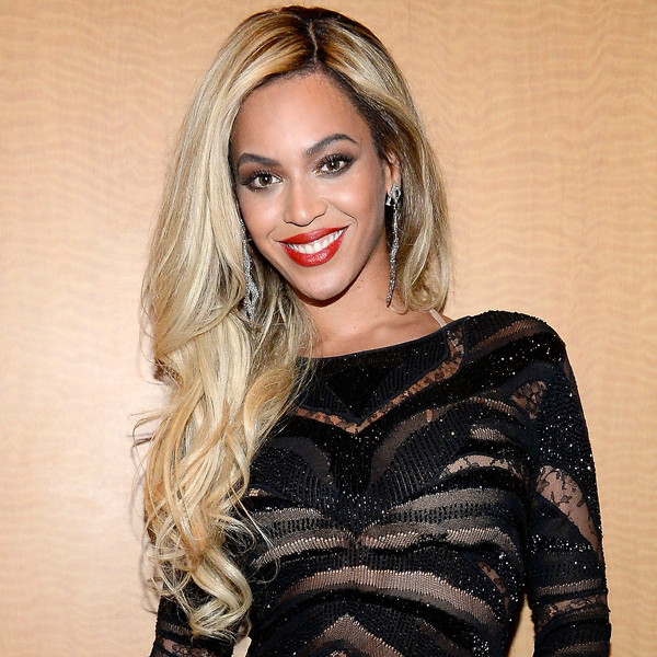 Beyoncé S Sexy Sheer Black Dress—get A Better Look E Online