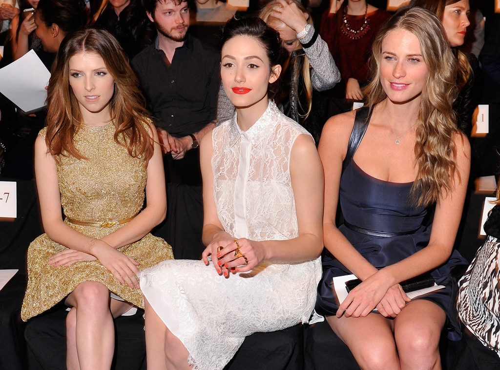 Anna Kendrick, Emmy Rossum & Julie Henderson from Stars in the Front ...