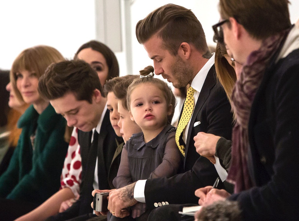 Harper Beckham Sits Front Row At Victoria Beckhams New York Fashion Week Show—see The Adorable 