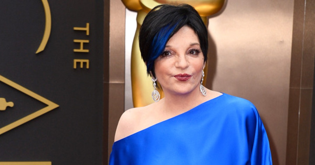 2014 Oscars: Liza Minnelli Rocks Blue Hair - E! Online