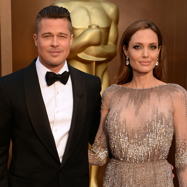 Brad Pitt and Angelina Jolie are married!