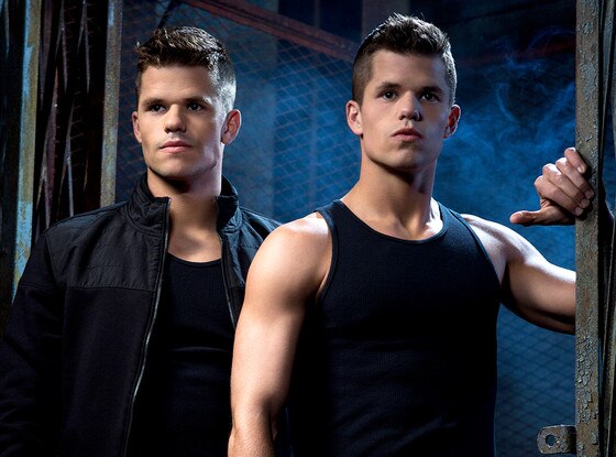Che è Charlie Carver dating 2014