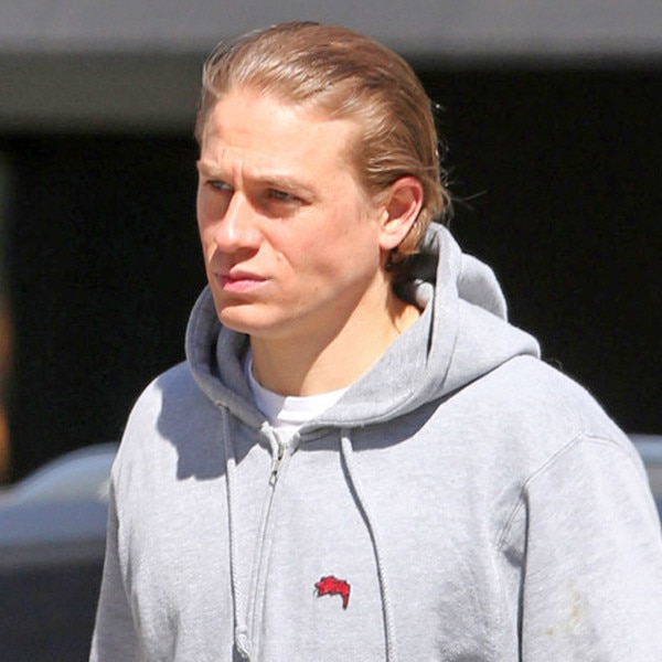 Charlie Hunnam Shows Off New Clean-Shaven Look - E! Online - AU