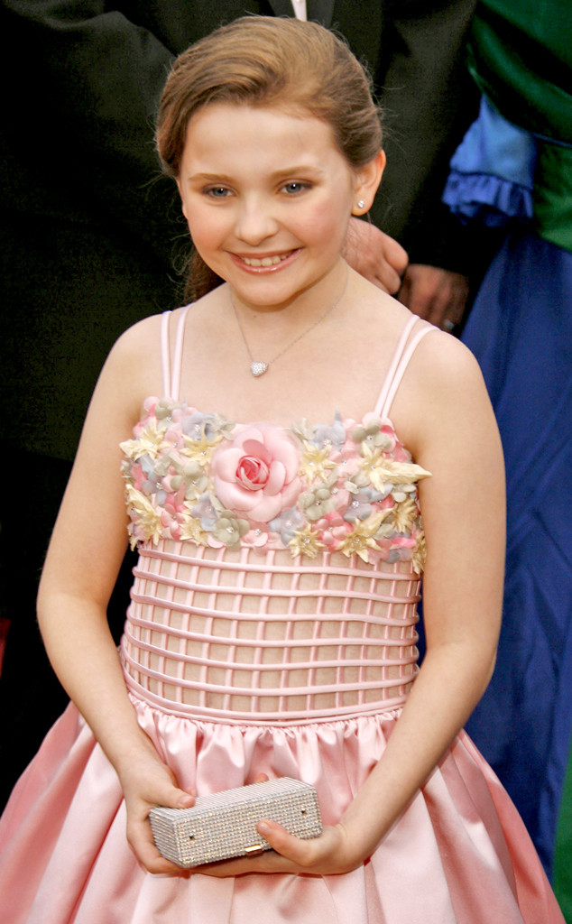 2007 From Abigail Breslin Through The Years E News 8843