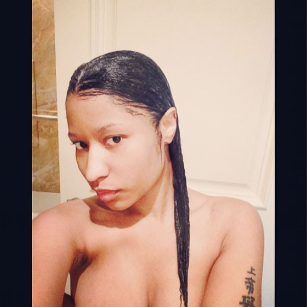 Nicki Minaj Shares Topless, Makeup-Free Selfies on ... - 600 x 600 jpeg 28kB