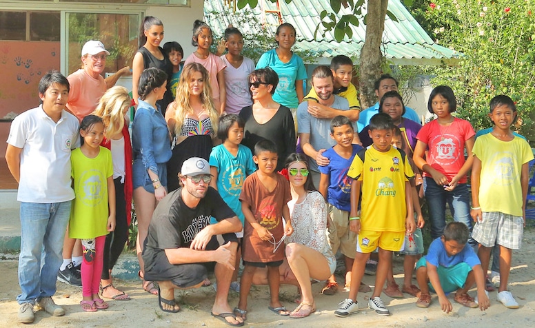 Kardashian Jenner Family, Thailand Orphanage