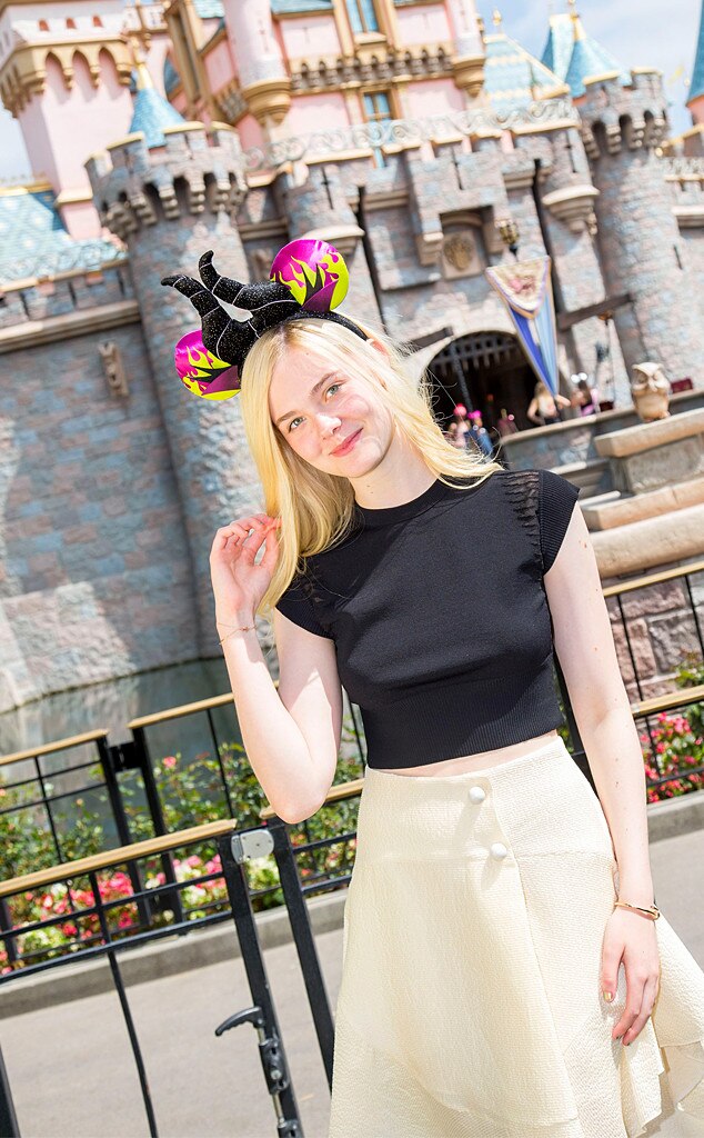 Elle Fanning From The Big Picture Todays Hot Photos E News 