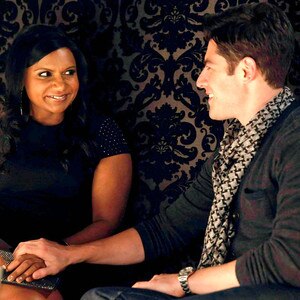 Max Greenfield Zoznamka Mindy kaling