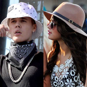 Justin Bieber And Selena Gomez Get Cozy At Coachella Get The Scoop