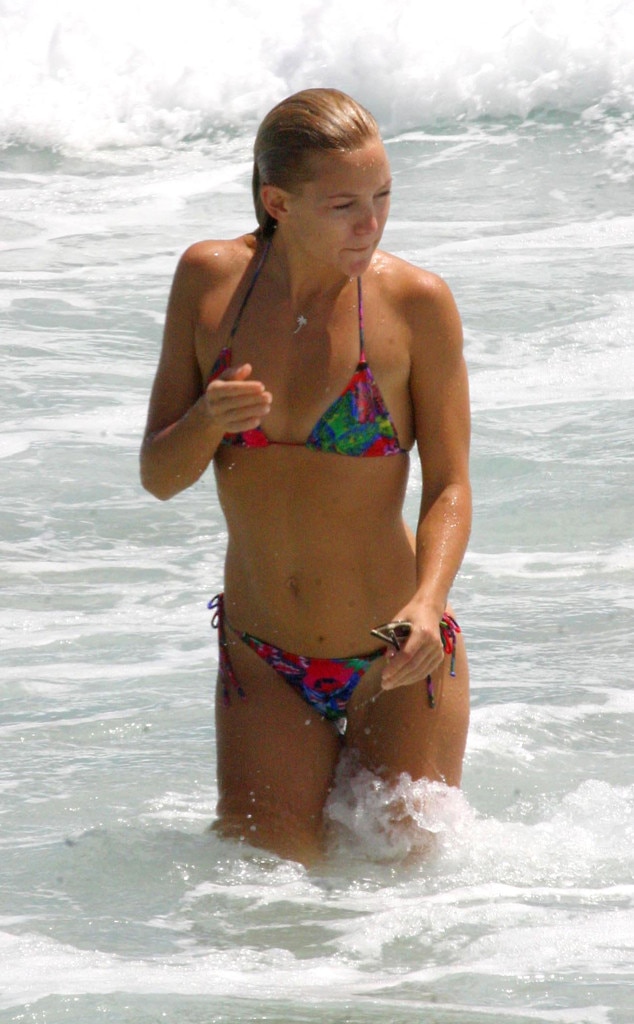 Beach Babe From Kate Hudsons Bikini Body Through The -3443