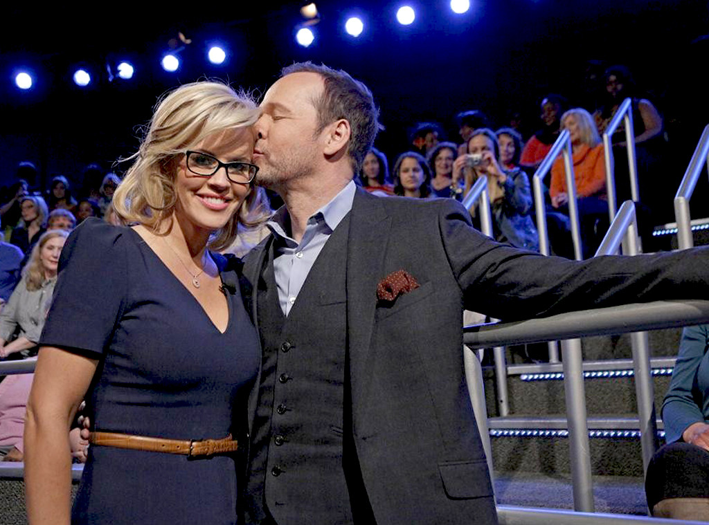 Jenny Mccarthy Giving Handjob - Inside Jenny McCarthy and Donnie Wahlberg's Unexpected Love Story - E!  Online - CA