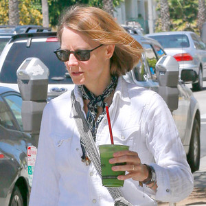 Newlywed Jodie Foster Flashes Wedding Ring After Surprise Weekend ...