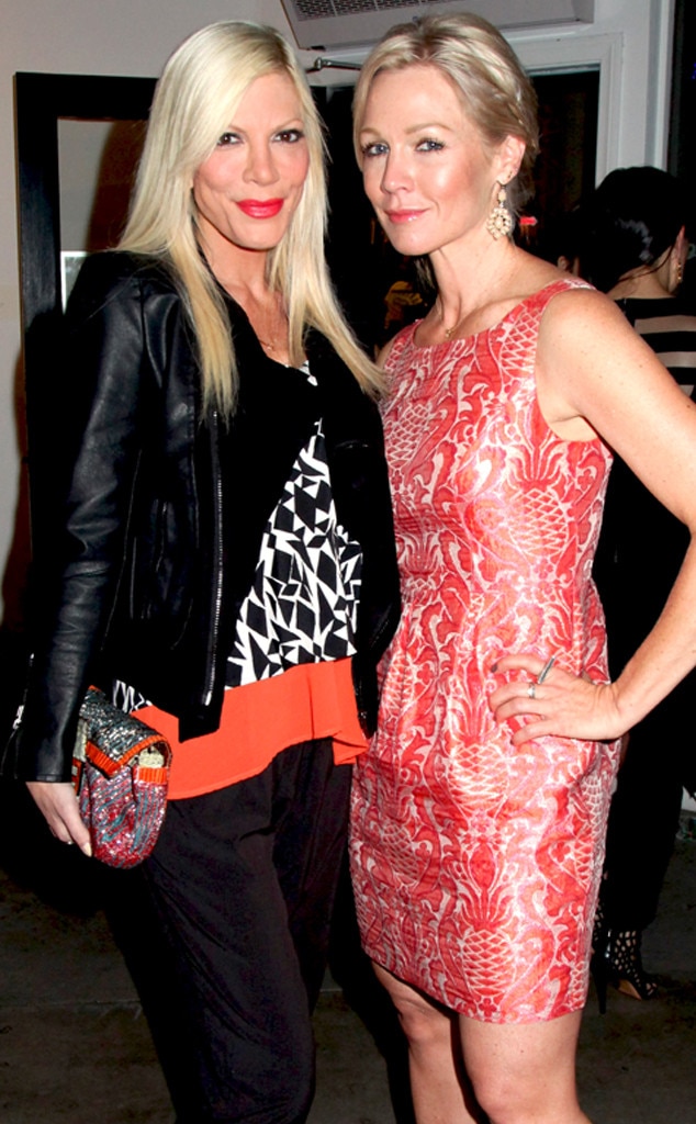 Jennie Garth & Tori Spelling from The Big Picture: Today's Hot Photos ...