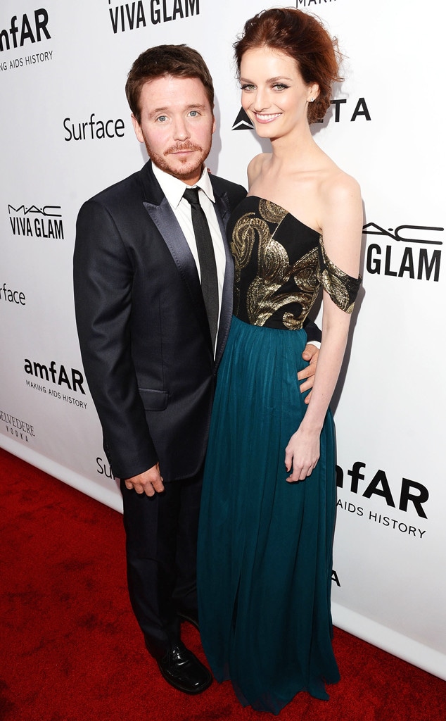 Kevin Connolly, Lydia Hearst