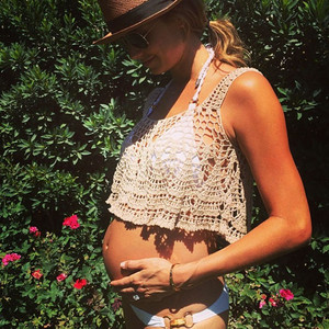 Stacy Keibler Shows Off Her Pregnant Bikini Body E News Deutschland 