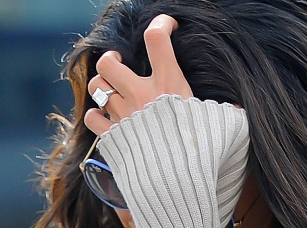 Amal Alamuddin Flashes Engagement Ring in London See the Pic