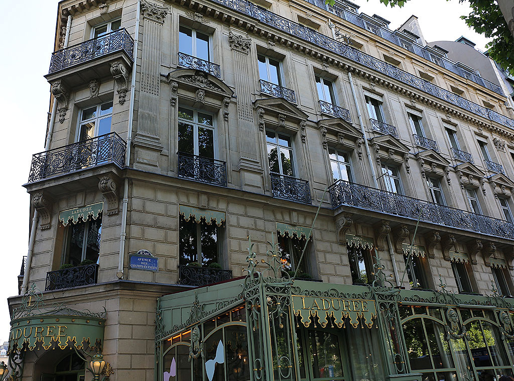 Kim Kardashian, Kanye West, Kimye's Favorite Places in Paris
