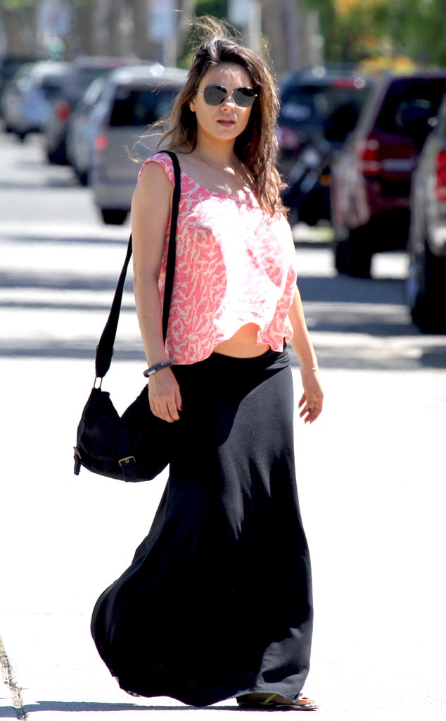 mila kunis baby mila kunis baby